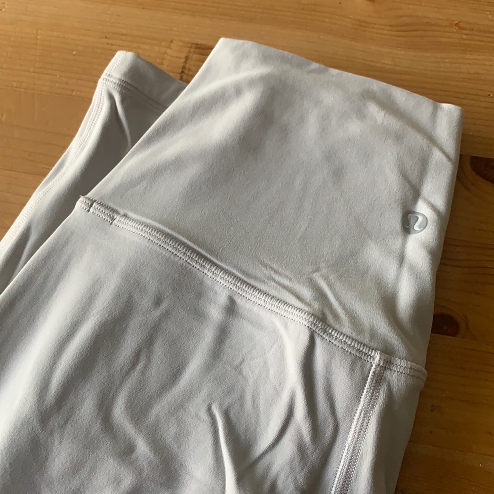 Cream/ white lululemon 23” leggings